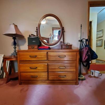 Sale Photo Thumbnail #273