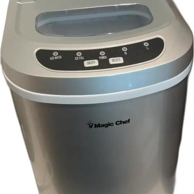 Magic Chef Portable Ice Maker


Magic Chef Portable Ice Maker
