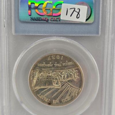 Sale Photo Thumbnail #357