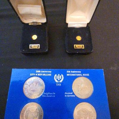 Commemorative coins