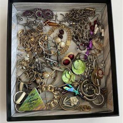 Sale Photo Thumbnail #56