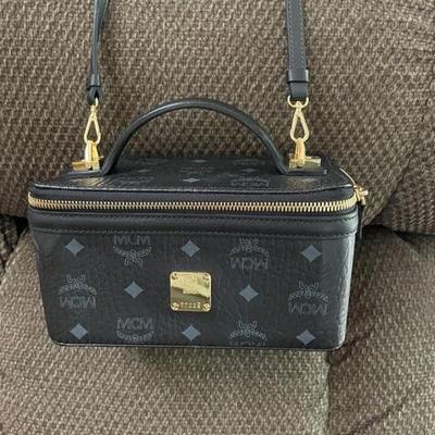Sale Photo Thumbnail #294