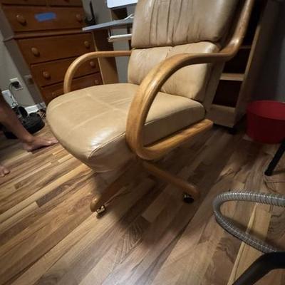 Sale Photo Thumbnail #181