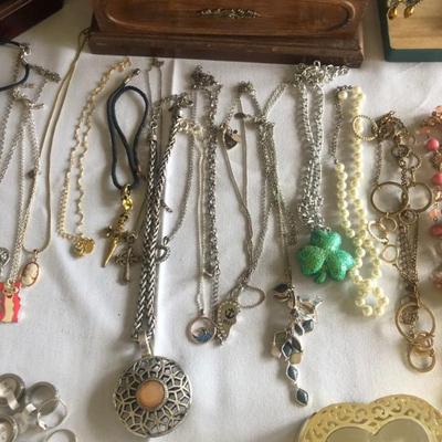 Sale Photo Thumbnail #105