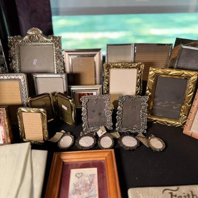 Sale Photo Thumbnail #378