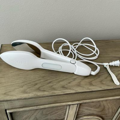 Nori Handheld Steam Iron
