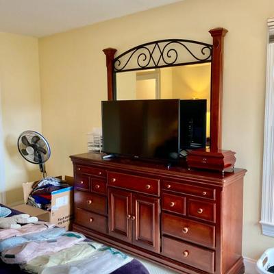 Sale Photo Thumbnail #236