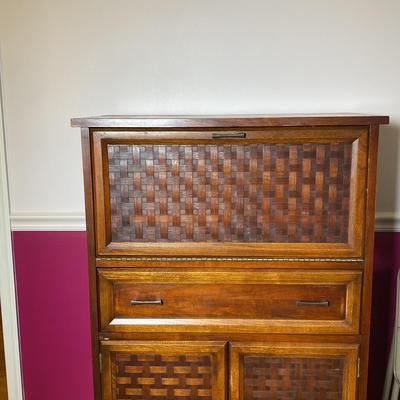 Lane Altavista Virginia Bar Cabinet 