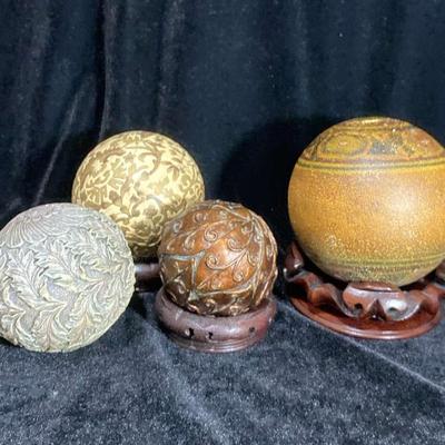 Oriental Accent Decor Spheres 