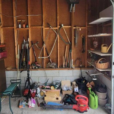 Yard & Garden Tool Collection with Troy-Bilt Weed Wacker