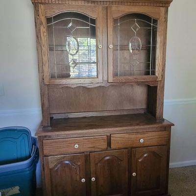 Oak Hutch with Leaded Glass Doors