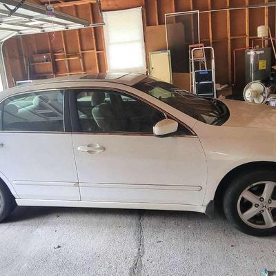2005 Honda Accord EX Sedan with Sunroof - 196,696 Miles