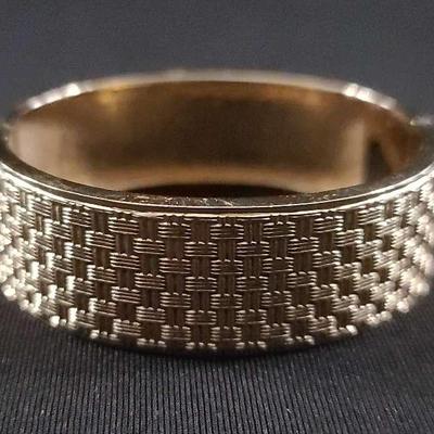 14K Gold Basket Weave Bangle Bracelet 