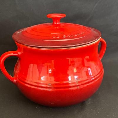 New Le Creuset Cerise Red Bean Pot 