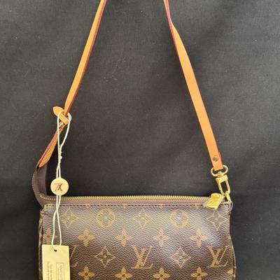 Vintage New Condition Louis Vuitton Bag