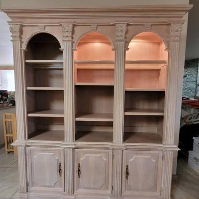 Ethan Allen "Legacy" Lighted Triple Bookcase