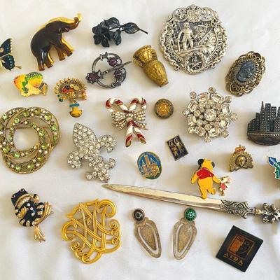 Vintage Brooches & Pins