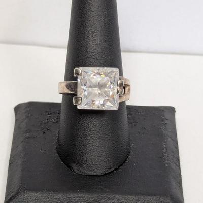 Sale Photo Thumbnail #546