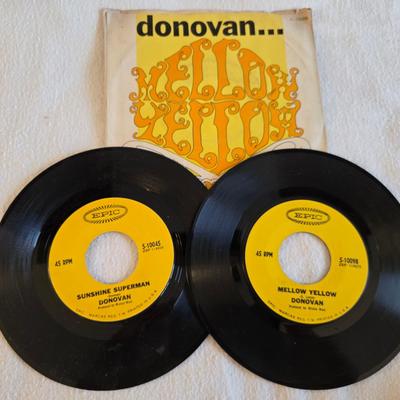 Vintage Donovan "Mellow Yellow" & "Sunshine Superman" 45s