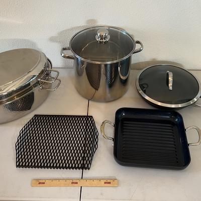 Cookware Lot - Cameron’s Oval Multi Roaster- 3-in-1, Calphalon Sauce Pan, & Greenpan Grill Pan