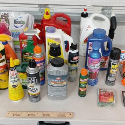 Huge Lot Pesticides, Weed Preventer, Roundup, Sevin, Ortho, Hot Shot, Cutter, Raid++