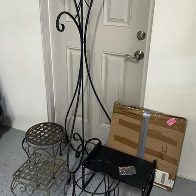 5ft Metal Hanging Basket Stand, Iron Plant Stands & Metal Plant Bench