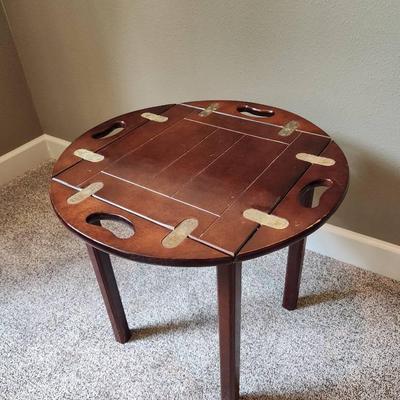 The Bombay Company Vintage Hinge Edge Top End Table - 25x25x23"