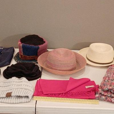 Handbags, Hats, Scarves - Coach, Baggallini, Vera Bradley, Lord & Taylor, Wallaroo, Eddie Bauer++