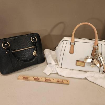 2 New Women's Purses - Guess Los Angeles, Giani Bernini