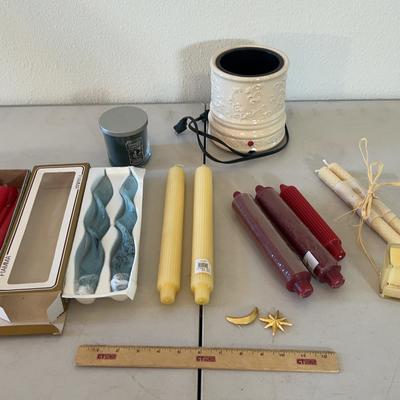 Candle Lot - Vintage Fiamma Swirl Candles, Yankee Candle, & Wax Melter 