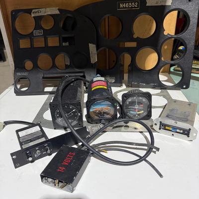 General Aviation Avionics & Instrument Panel Lot – Sigma-Tek, ARC, ADF, Cessna, Sigtronics (Multiple
