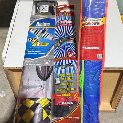 P-51 Mustang & Biplane Kites – Mustang Deluxe, WindNSun Supersize, & Vintage Ram Air 5.0 Sport Kite 