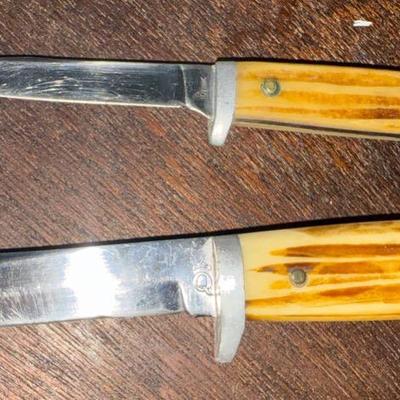 Vintage Twin Hunting Knife Set – Stag Style Handles With Holder