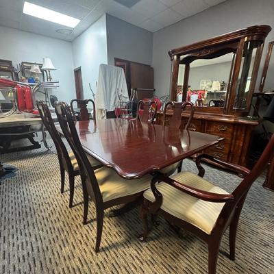 Dark Wood Table with 6 Chairs 