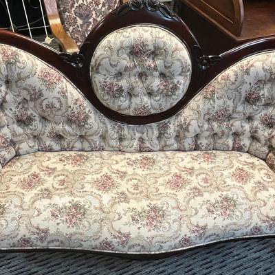 Antique Mahogany Victorian Loveseat