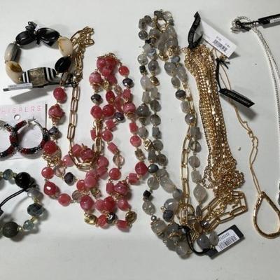 Sale Photo Thumbnail #169
