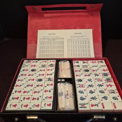 Vintage Mah Jong Set in Vinyl Travel Case