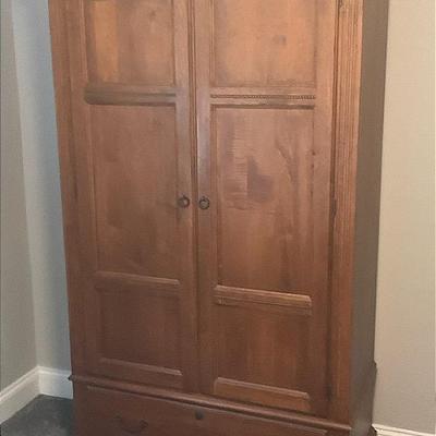 Ethan Allen Large Solid Wood Armoir