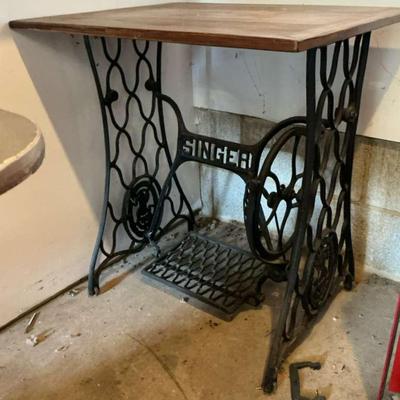 Singer Iron Treadle Table