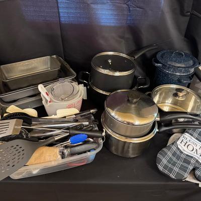 Lot 205: Cooking And Baking Collection