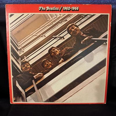 Lot 228: The Beatles /1962-1966 The Hits 