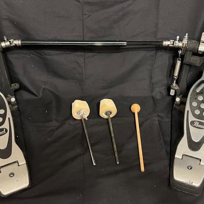 Lot 340: Pearl P-122TW PowerShifter Double Bass Drum Pedal Set