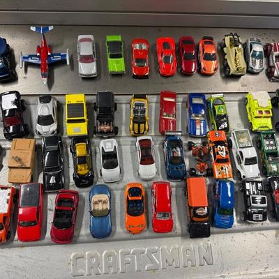 Lot 526: Hot Wheels