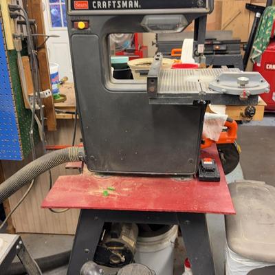 Lot 512: craftsman 12 Inch Bandsaw - Sander.