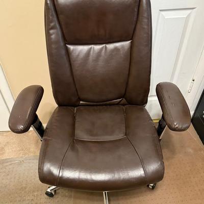 Lot 476: Brown Faux Leather Adjustable Office Chair – 43” High, 20” Wide