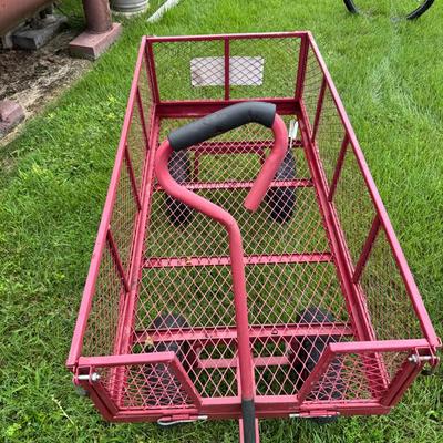 Lot 253: Northern Tool And Equipment Utility Cart