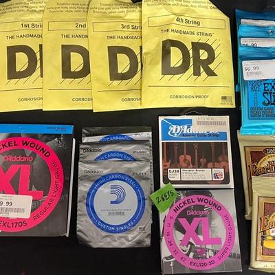Lot 325: Guitar Strings And Other Guitar Accessories 