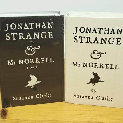 Susana Clarke New Sealed Johnathan Strange & Mr. Norrell Set