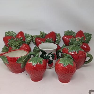 Strawberry Ceramics Set
