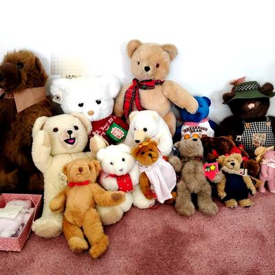 Assorted Teddy Bears 